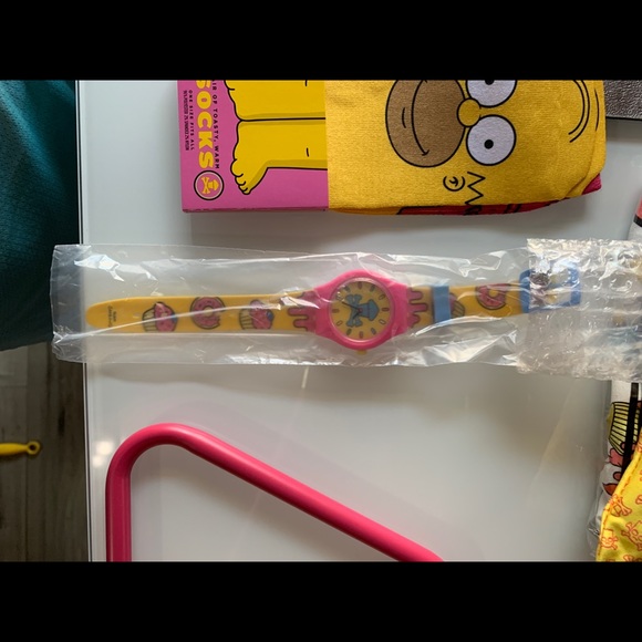 COPY - Johnny Cupcakes Simpson’s - Picture 5 of 8